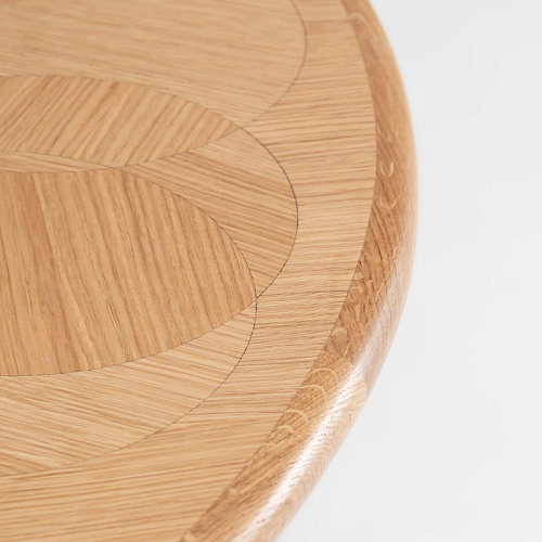 Eigentijdse ronde eettafel