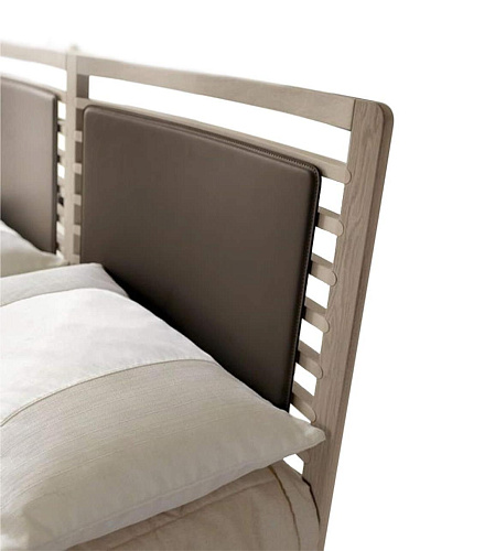 Essentia Italiaans bed