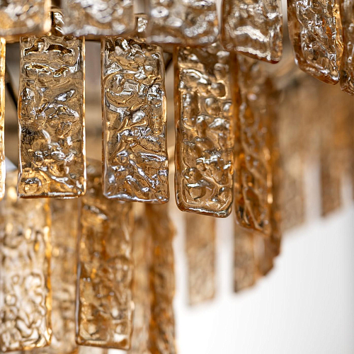 Ronde Kroonluchter met Amber Glas en Gouden Afwerking