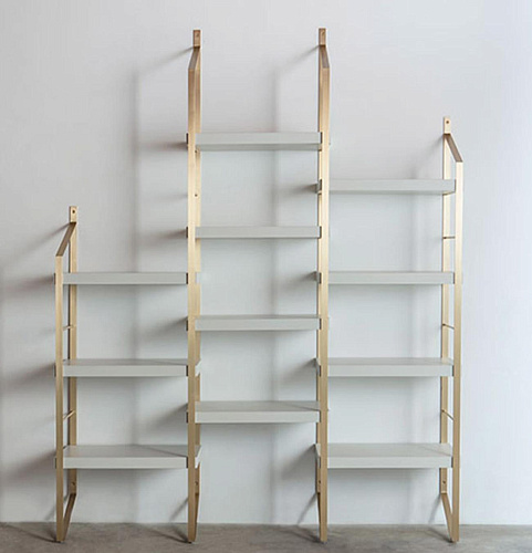 Gelaagde houten boekenkast